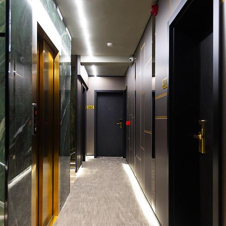 Hotel Opera Приштина Екстер'єр фото