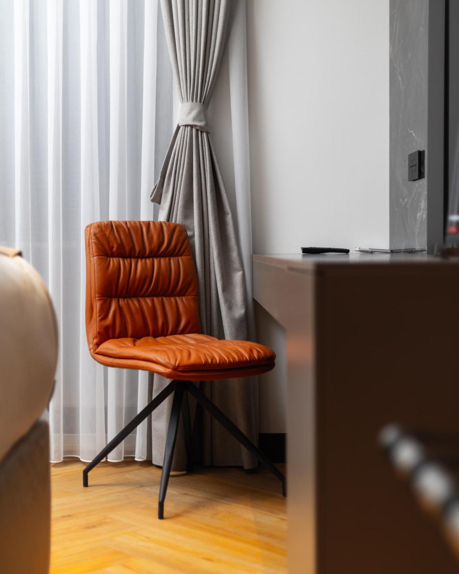 Hotel Opera Приштина Екстер'єр фото